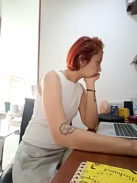 Snapshot of your_red_rose_ chatting on 01-31-25, 02:17 your red rose online show from 01-31-25, 02:17