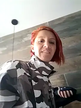 Snapshot of your_red_rose_ chatting on 02-09-25, 05:33 your red rose online show from 02-09-25, 05:33