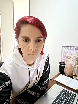 Snapshot of your_red_rose_ chatting on 03-21-25, 01:34 your red rose online show from 03-21-25, 01:34