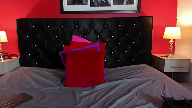 AbbyJonhs online show from 01-12-25, 05:11