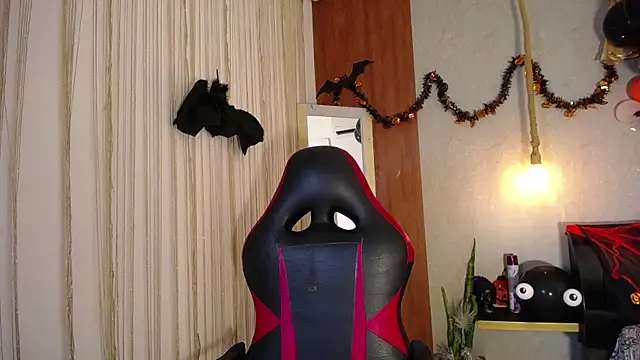 hera divine online show from 10-27-25, 09:19