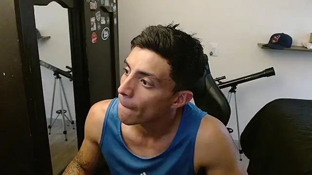 Snapshot of kv___xxx_ chatting on 05-02-26, 05:07 kv xxx online show from 05-02-26, 05:07