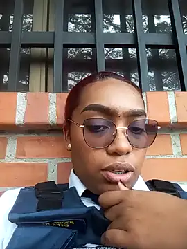 Cinnamon-Skin online show from 01-02-25, 04:35