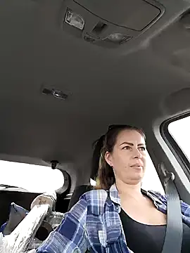 Snapshot of uber_babe chatting on 12-13-24, 10:51 uber babe online show from 12-13-24, 10:51