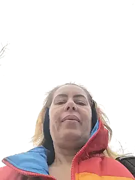 Snapshot of uber_babe chatting on 01-07-25, 01:24 uber babe online show from 01-07-25, 01:24