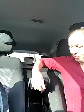 Snapshot of uber_babe chatting on 03-14-25, 02:41 uber babe online show from 03-14-25, 02:41