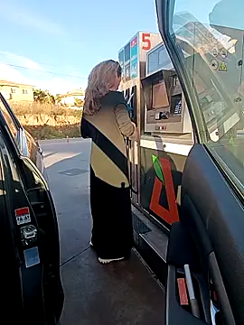 Snapshot of uber_babe chatting on 02-11-26, 08:08 uber babe online show from 02-11-26, 08:08