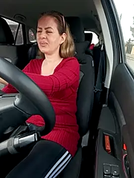 Snapshot of uber_babe chatting on 03-16-26, 11:25 uber babe online show from 03-16-26, 11:25