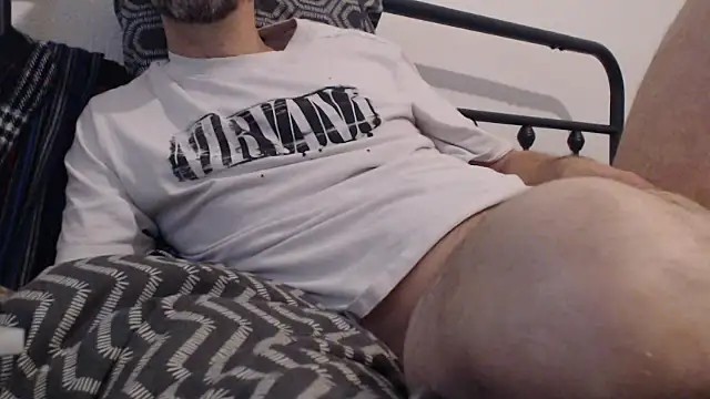 willybewild online show from 11-17-25, 01:44