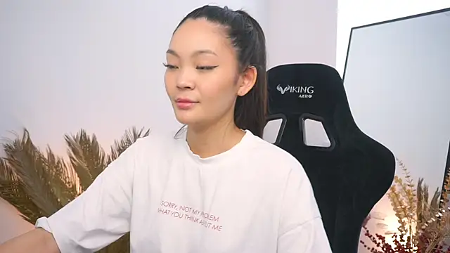 Peopleneedlove144 online show from 01-20-25, 08:52