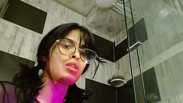 AlessiaVal  online show from 04-02-26, 04:26