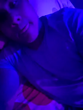 Snapshot of pob_cam chatting on 10-17-25, 07:05 pob cam online show from 10-17-25, 07:05