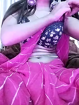 Snapshot of Esha_Babyy chatting on 02-27-26, 08:31 Esha Babyy online show from 02-27-26, 08:31