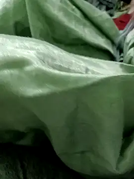 Snapshot of QUEEN-X-CPL chatting on 12-20-24, 04:46 QUEEN-X-CPL online show from 12-20-24, 04:46