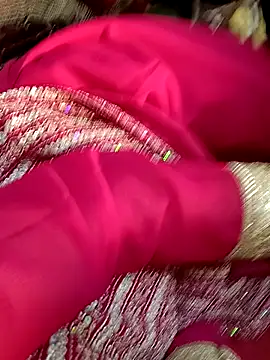 Snapshot of QUEEN-X-CPL chatting on 01-23-25, 06:03 QUEEN-X-CPL online show from 01-23-25, 06:03