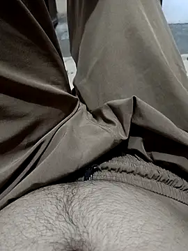 Snapshot of QUEEN-X-CPL chatting on 09-13-25, 06:18 QUEEN-X-CPL online show from 09-13-25, 06:18