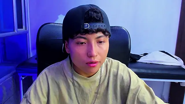 Snapshot of Im_Mathias chatting on 01-07-26, 03:42 Im Mathias online show from 01-07-26, 03:42