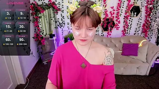 DreamyLuna online show from 12-02-25, 08:26