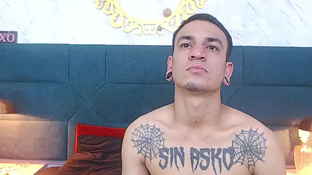 salome daniel online show from 10-24-25, 07:43