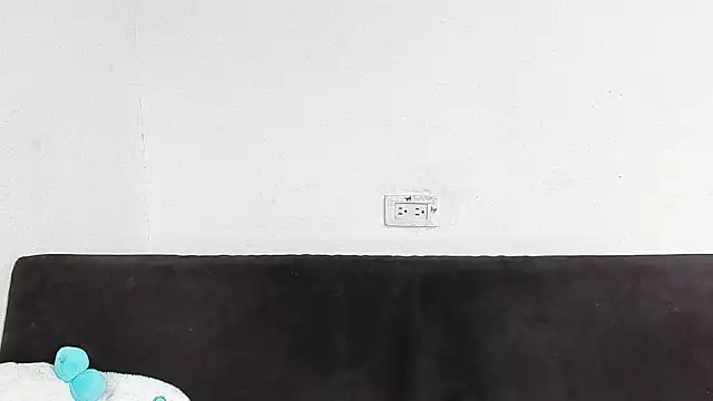 Snapshot of salome_daniel chatting on 06-04-26, 01:17 salome daniel online show from 06-04-26, 01:17