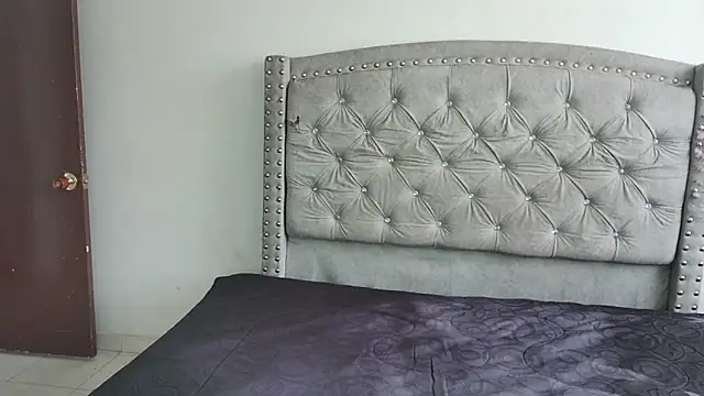 Snapshot of Nesuko_kamado_ chatting on 12-16-25, 04:12 Nesuko kamado online show from 12-16-25, 04:12