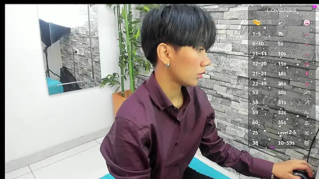 Snapshot of Eriol_ chatting on 01-23-25, 12:09 Eriol online show from 01-23-25, 12:09