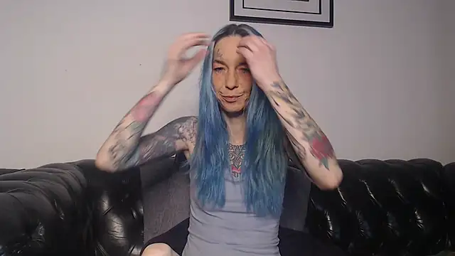 Snapshot of RavenryderUK chatting on 12-08-24, 08:58 RavenryderUK online show from 12-08-24, 08:58