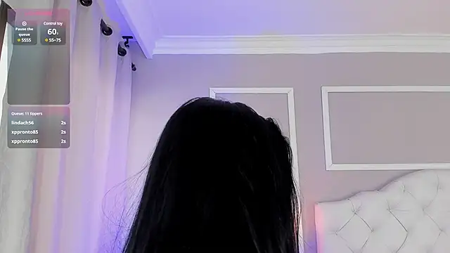 Snapshot of scarlet_hill chatting on 12-13-24, 04:27 scarlet hill online show from 12-13-24, 04:27