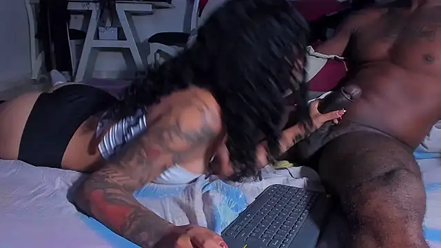 Snapshot of ray_long222 chatting on 02-19-26, 08:43 ray long222 online show from 02-19-26, 08:43