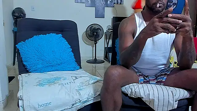 Snapshot of ray_long222 chatting on 05-15-26, 03:19 ray long222 online show from 05-15-26, 03:19