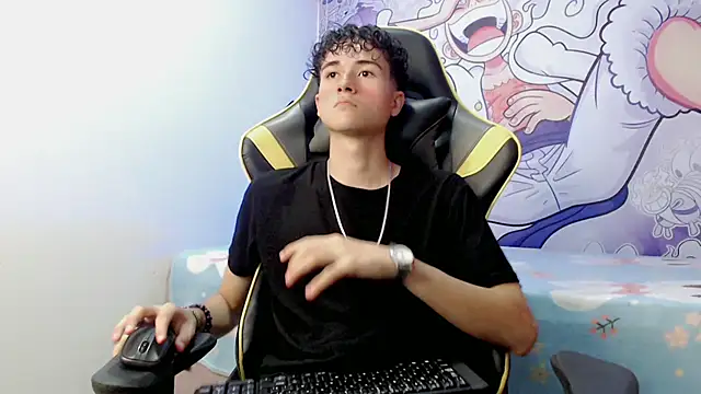 johnny cagee online show from 12-27-24, 04:15