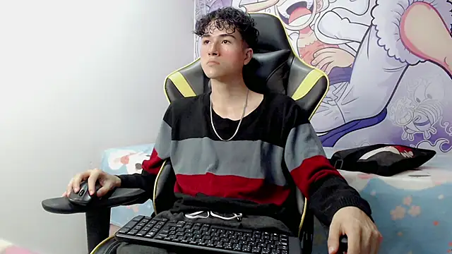 johnny cagee online show from 12-30-24, 04:09