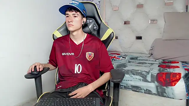 johnny cagee online show from 09-10-25, 07:30