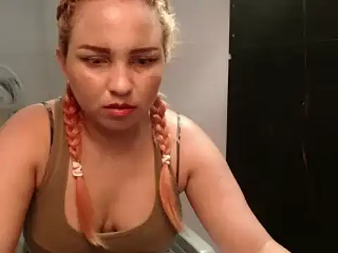 Agatha browser online show from 02-03-25, 03:31