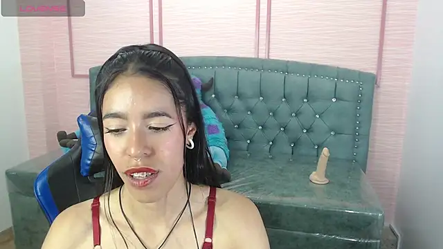 stephania t online show from 02-13-25, 01:26