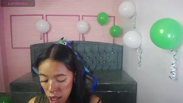 stephania t online show from 03-17-25, 10:49