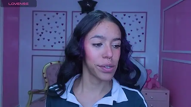 stephania t online show from 11-04-25, 12:37