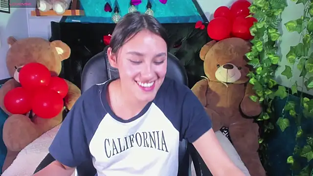  Sophie  miller online show from 02-19-25, 11:14