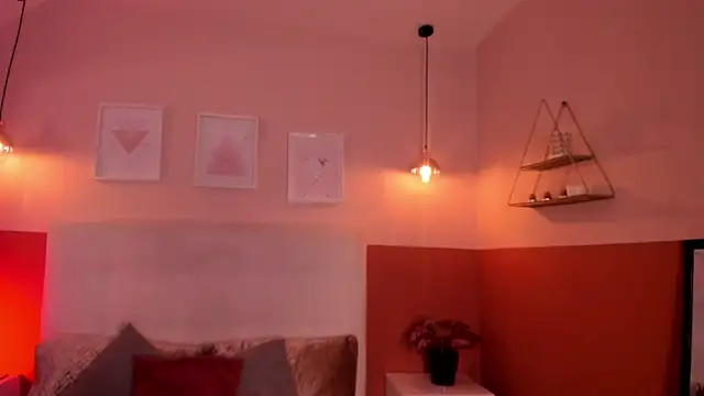  Sophie  miller online show from 04-09-26, 09:53