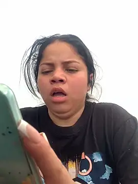 Snapshot of Elaa_euphoria chatting on 12-26-24, 06:43 Elaa euphoria online show from 12-26-24, 06:43