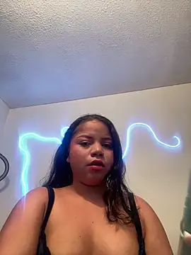 Snapshot of Elaa_euphoria chatting on 01-03-25, 12:11 Elaa euphoria online show from 01-03-25, 12:11