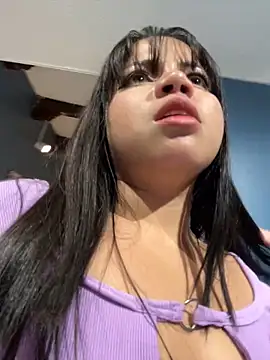 Snapshot of Elaa_euphoria chatting on 01-22-25, 10:37 Elaa euphoria online show from 01-22-25, 10:37