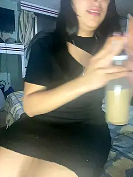 Effyvice13 online show from 09-25-25, 03:32