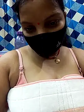 Snapshot of Manjudear chatting on 05-17-26, 03:41 Manjudear online show from 05-17-26, 03:41