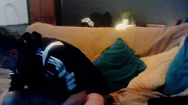 Snapshot of unclestefansdick chatting on 10-16-25, 02:34 unclestefansdick online show from 10-16-25, 02:34