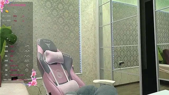 -DIVORA- online show from 10-27-25, 09:24