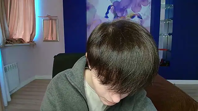 Snapshot of EmiliaYours chatting on 12-16-24, 12:27 EmiliaYours online show from 12-16-24, 12:27