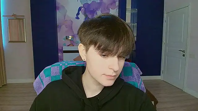 Snapshot of EmiliaYours chatting on 01-13-25, 12:56 EmiliaYours online show from 01-13-25, 12:56