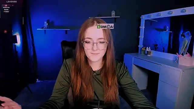 luna berryy online show from 03-11-25, 02:43