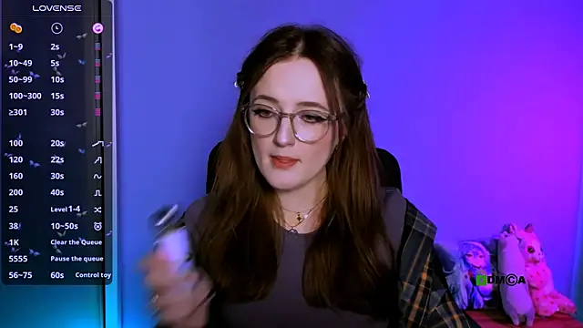 luna berryy online show from 11-15-25, 08:16